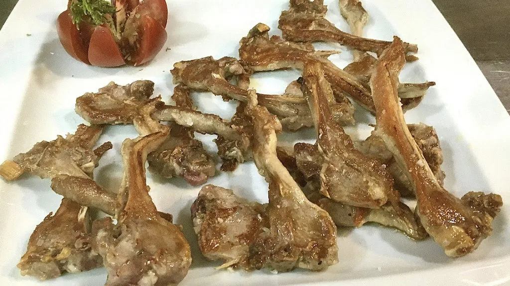 Casa Pengue Restaurante_Bornos_slider_image_3