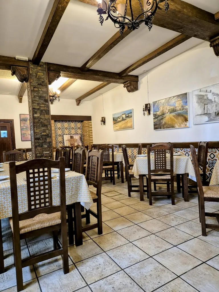 Mesón Los Olivares_Bornos_slider_image_1