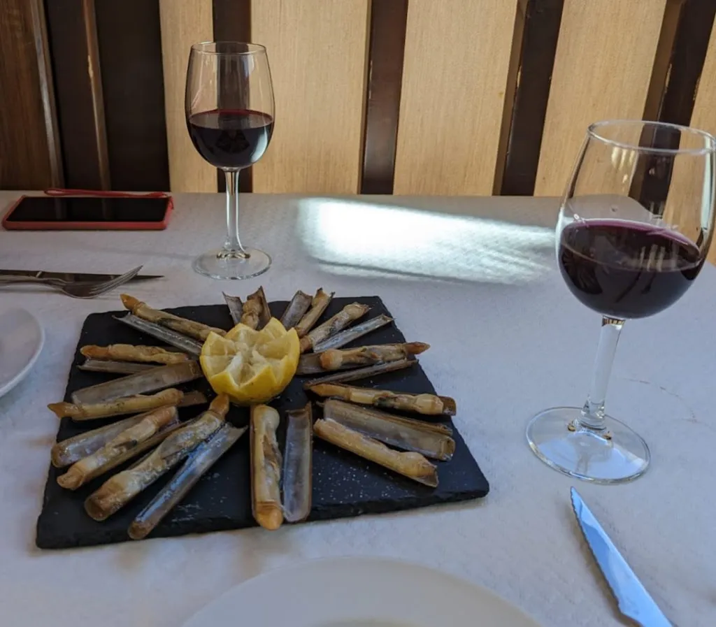 Bar Titi restaurant in Bornos