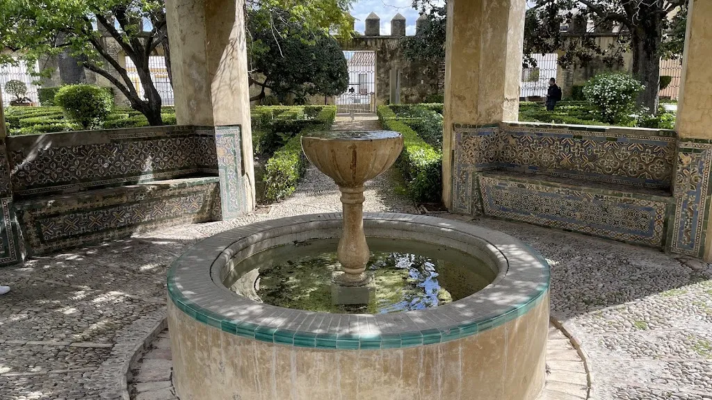 Mark T_Castillo Palacio de los Ribera_Bornos_review