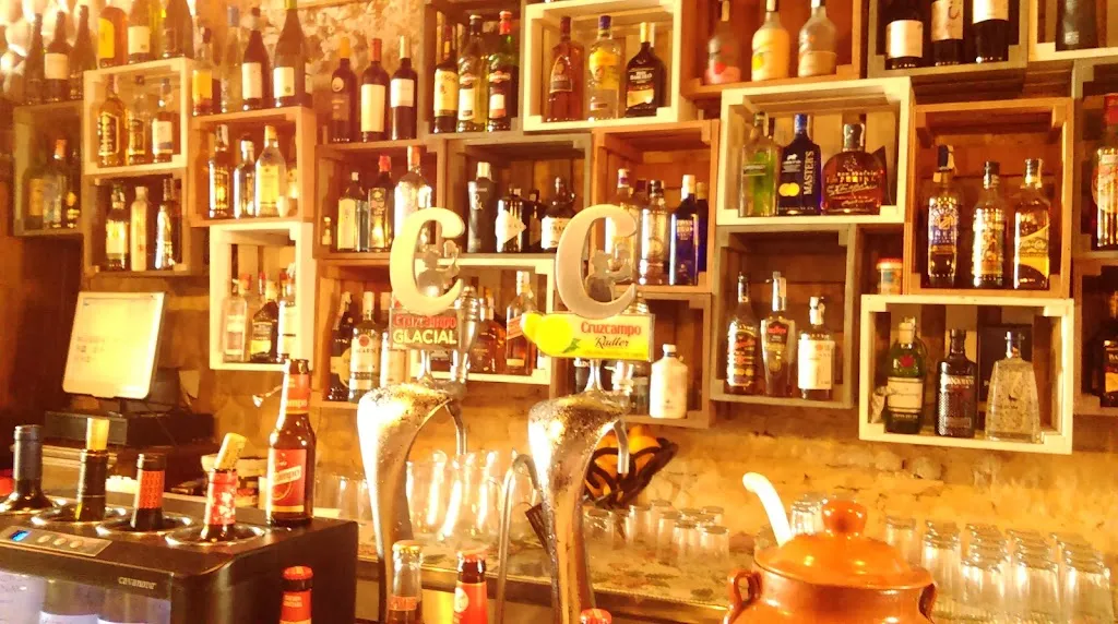 David William Evans_Tabanco lalola_Arcos de la Frontera_review