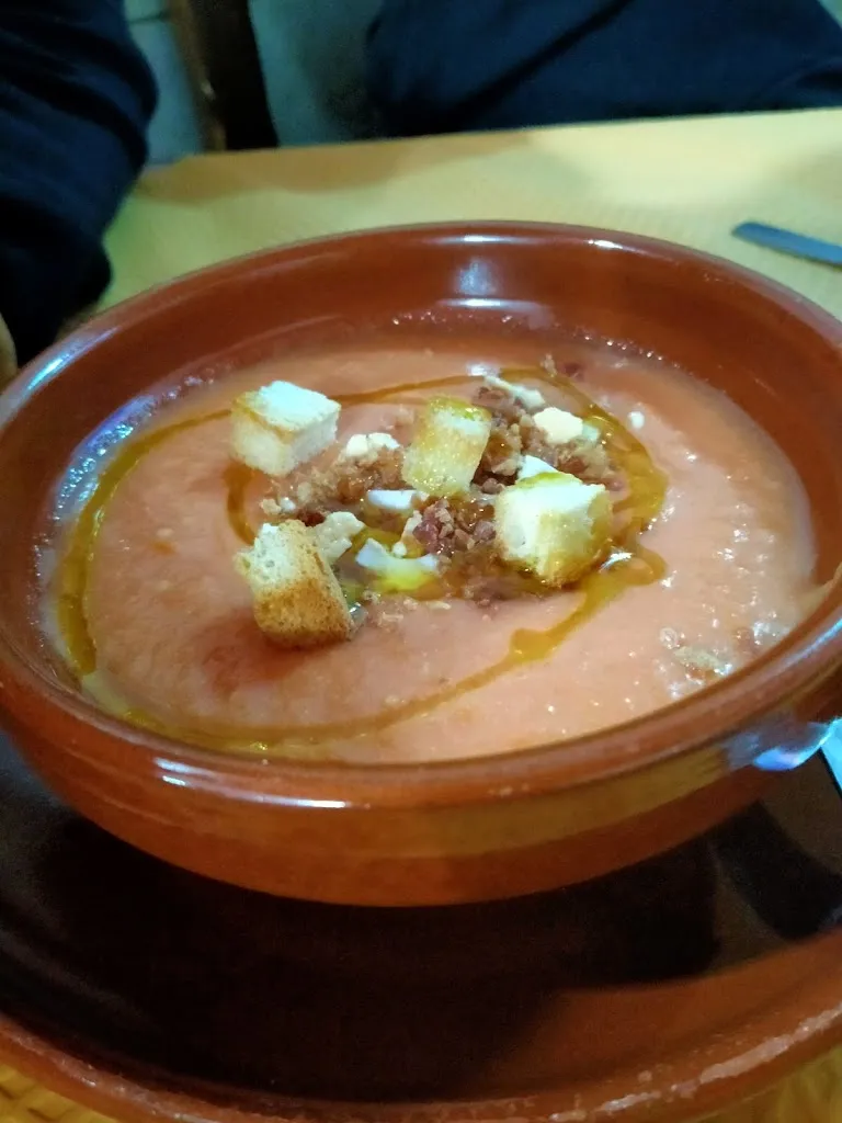 i.marta maría suárez garcía_MESON ANTONIO_Arcos de la Frontera_recensione