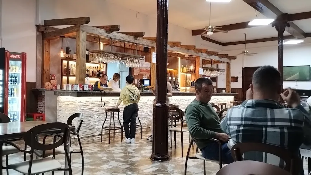 Casino restaurant in Bonillo El