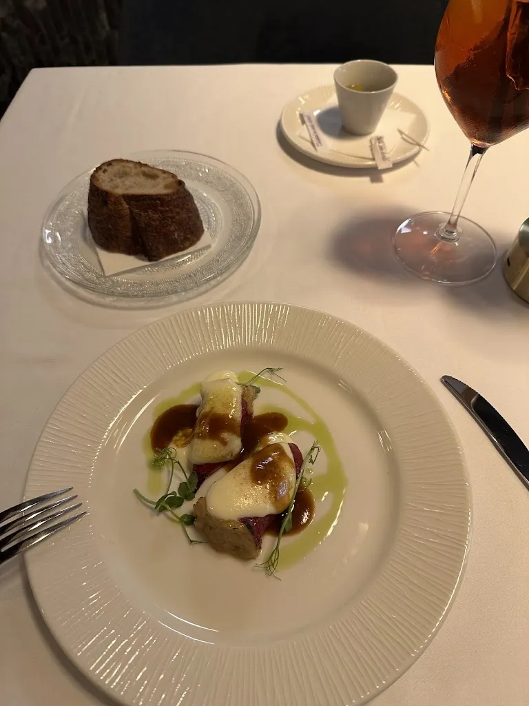 Valentina Orekhova_Ares Restaurant_Ares_review