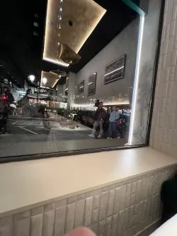 Keith Wichmann_Ares Restaurant_Ares_review