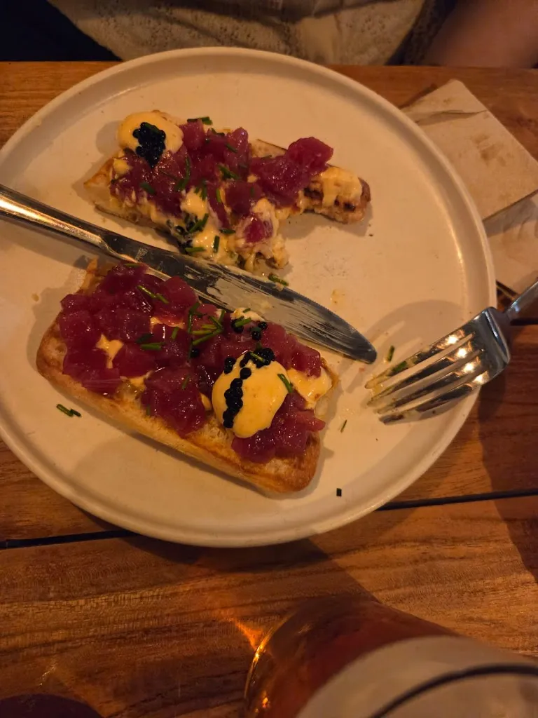 cesar viñuales_La Viva_Barbate_review