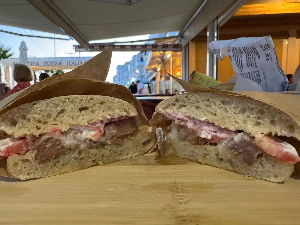 Nerea Varo Gómez_La Viva_Barbate_review