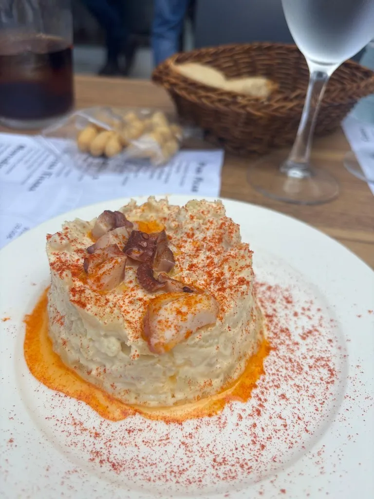 Tapería La Revuelta_Barbate_slider_image_3