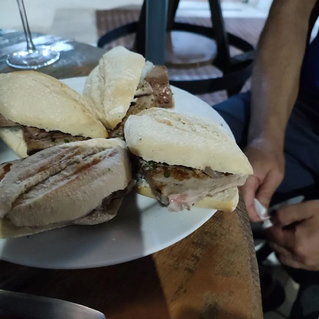 Antonio Alfonso_Tabanco Bodeguita Almabrazo El Relojero_Barbate_review