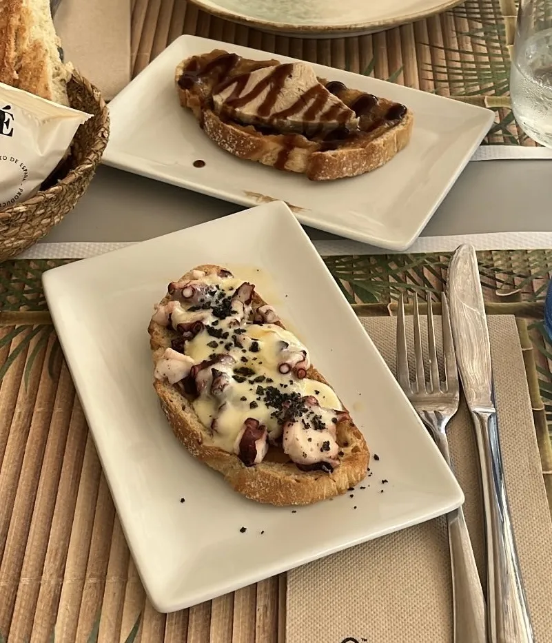 Estefanía Martínez_Ánfora Taperia_Barbate_review