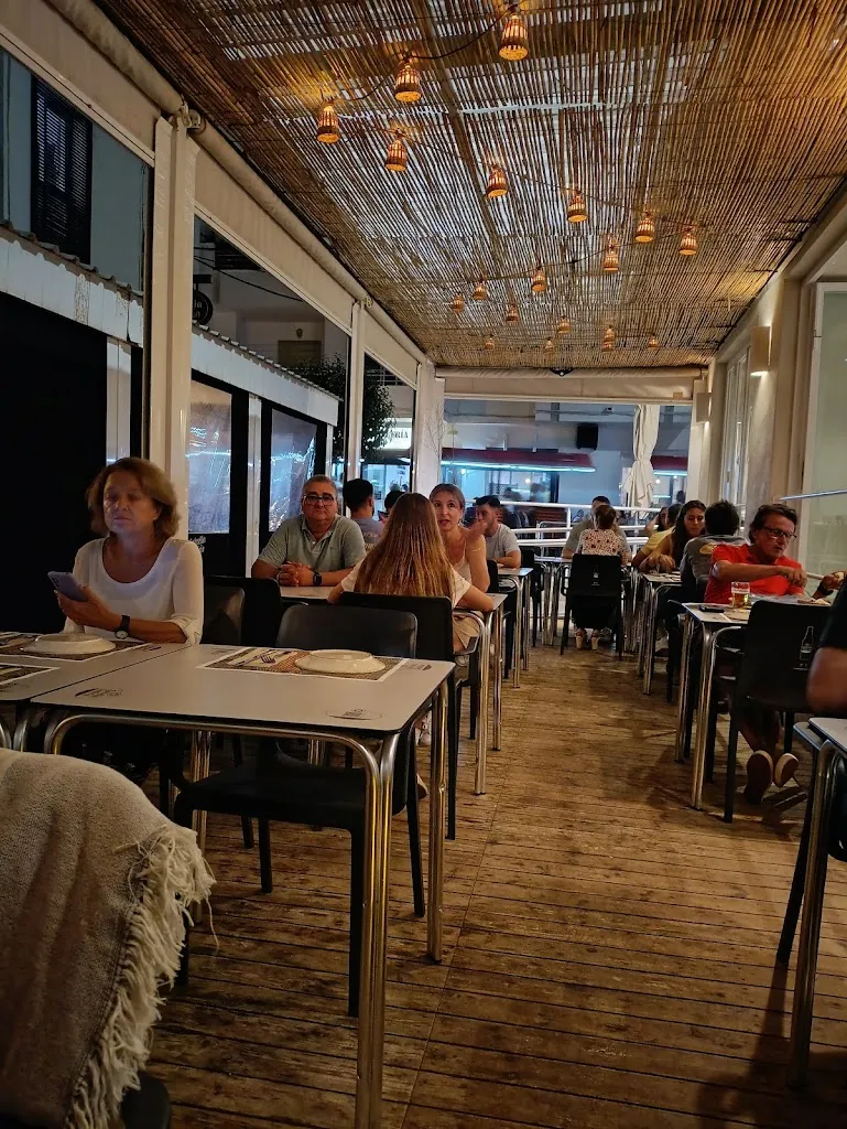 Ánfora Taperia_Barbate_slider_image_2