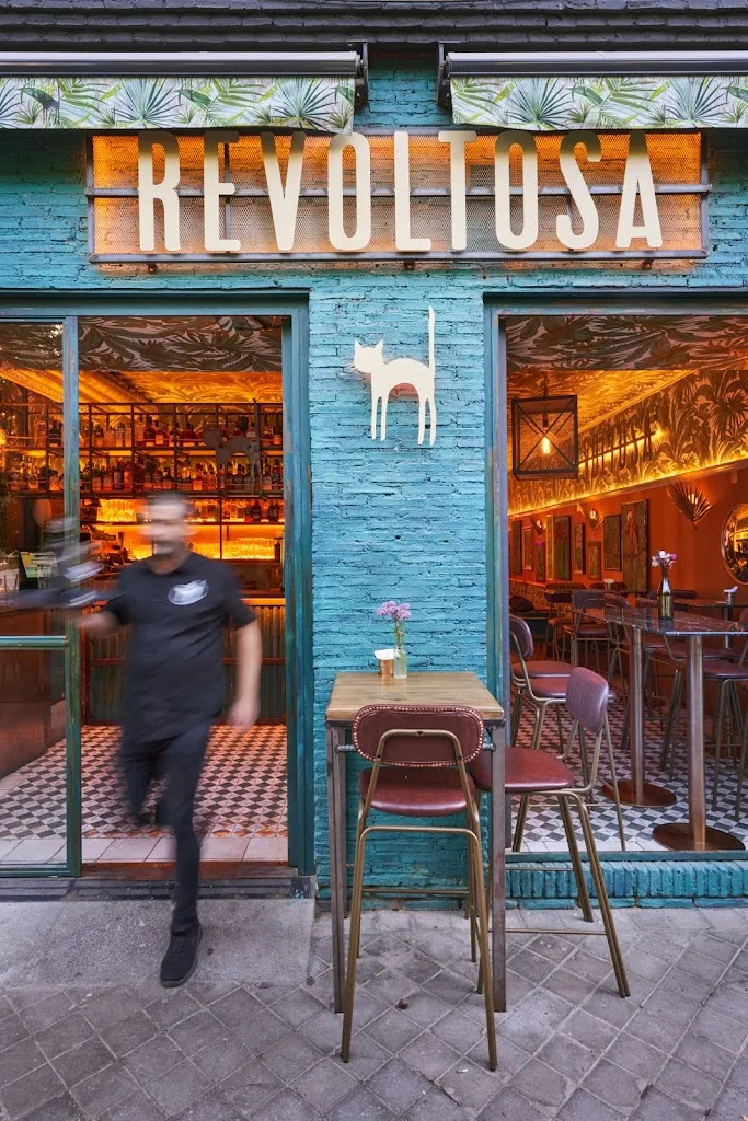 Revoltosa Parque de Berlín_Trazo_slider_image_3