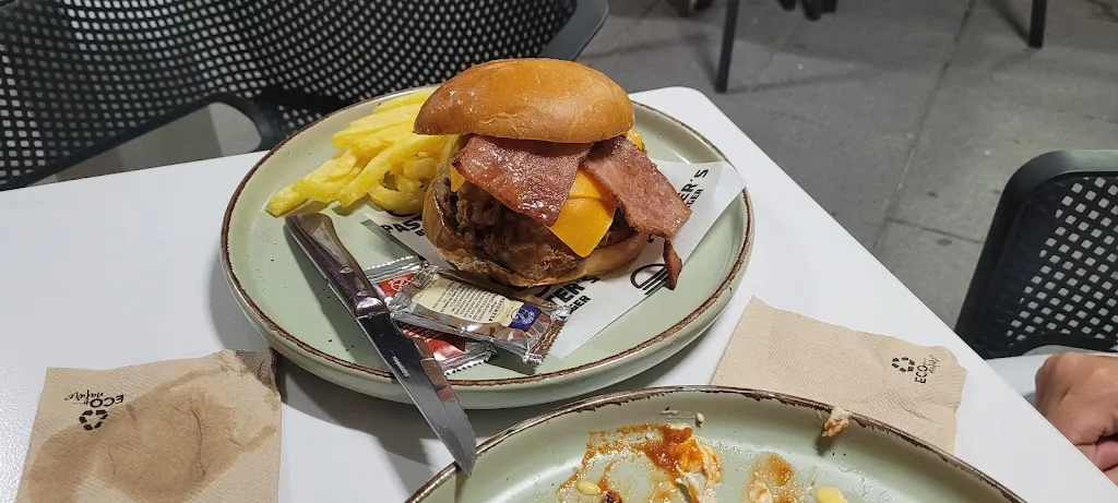 Menu_Paster's Burguer_Barbate_image_6