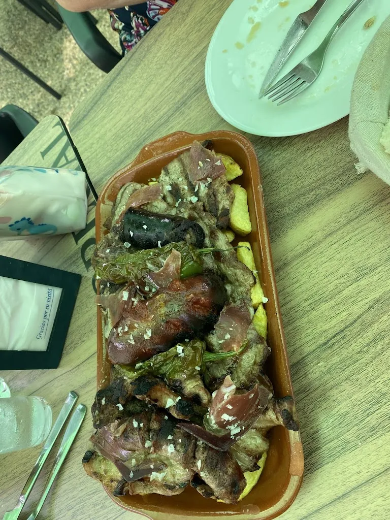 Susana Escarraman_La piscina_Castellar de la Frontera_recensione