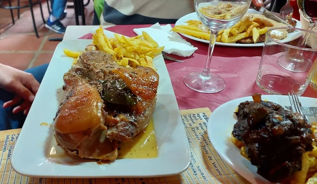 Kent Routen_Venta Santa Clara_Castellar de la Frontera_review