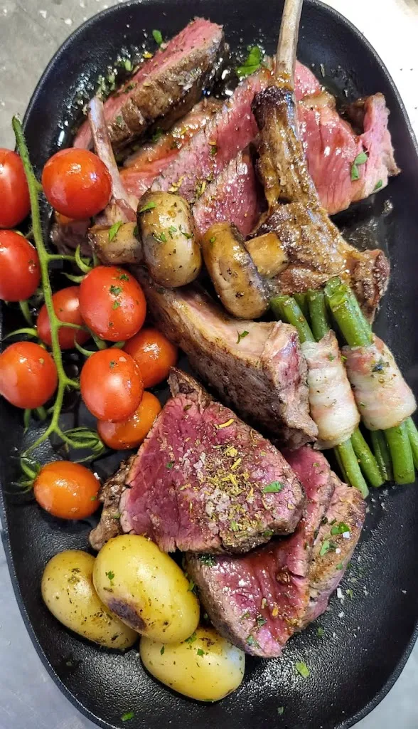 Menu_Bistro Don Papa by Guillermo_Castellar de la Frontera_image_2