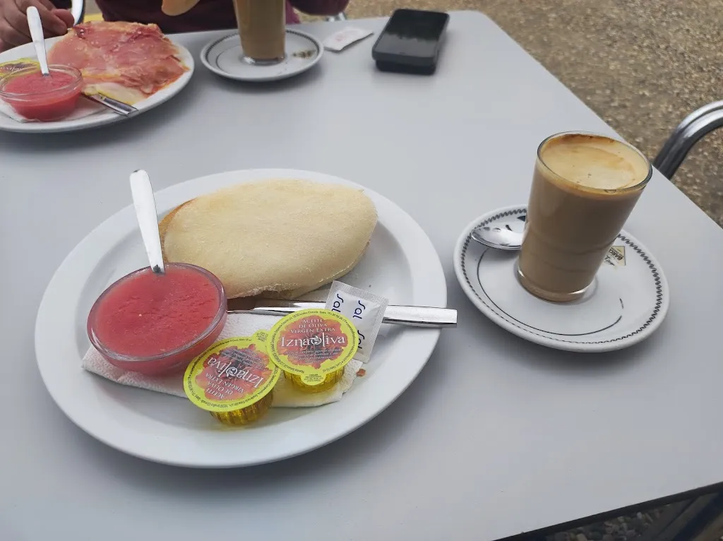 Menu_Cafetería Bea_Castellar de la Frontera_immagine_1