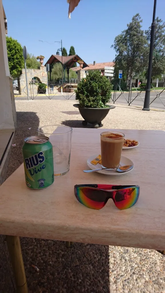 Menu_Cafetería Bea_Castellar de la Frontera_immagine_4