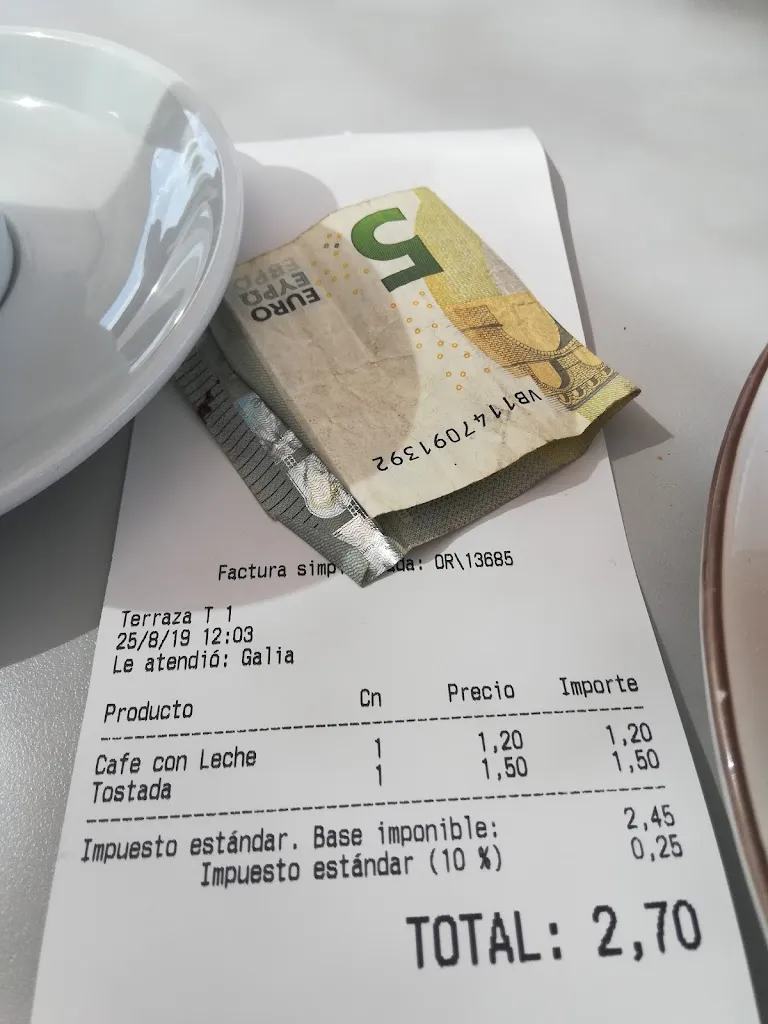 Ana Belén Morales Morales_Origen Castellar_Castellar de la Frontera_review