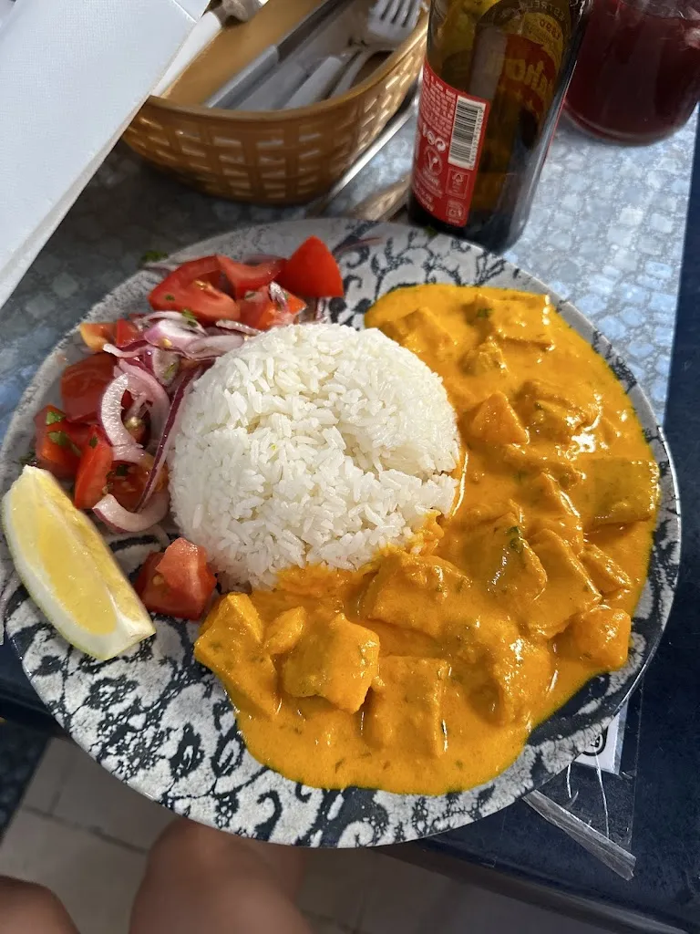 El Puntal Ecuatoriano, gastronomía._Trazo_slider_image_3