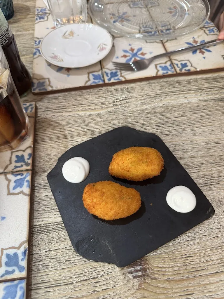 Elidiane Bezerra_La Candela_Cadiz_review