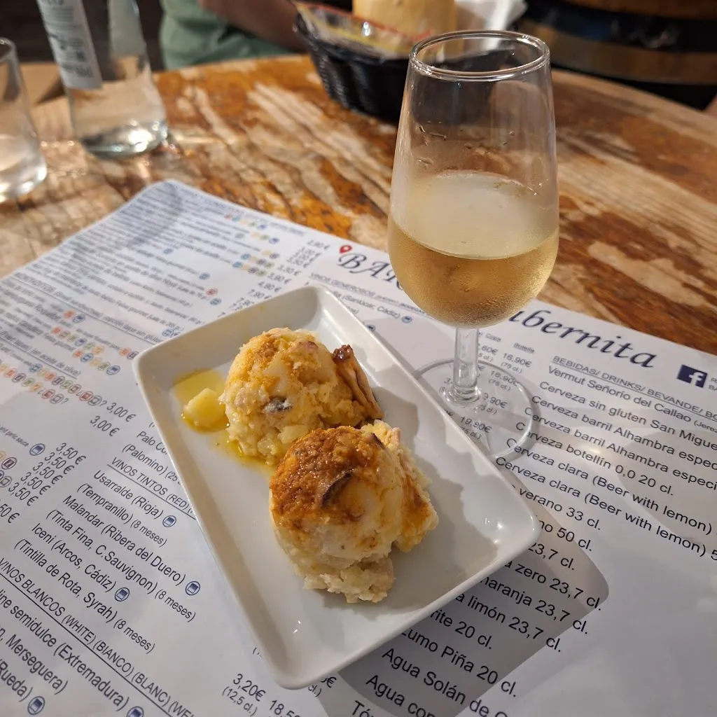 M H_Bar La Tabernita_Cadiz_recensione