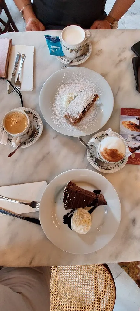 Menu_Restaurante Café Royalty - Restaurantes en Cádiz_Cadiz_image_9