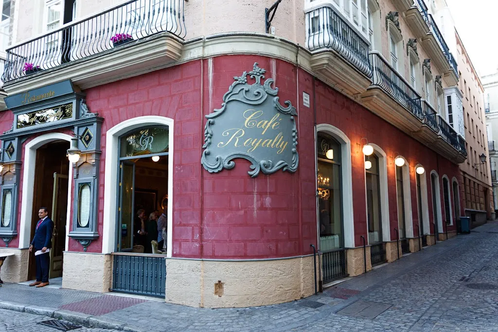 Restaurante Café Royalty - Restaurantes en Cádiz_Cadiz_slider_image_1