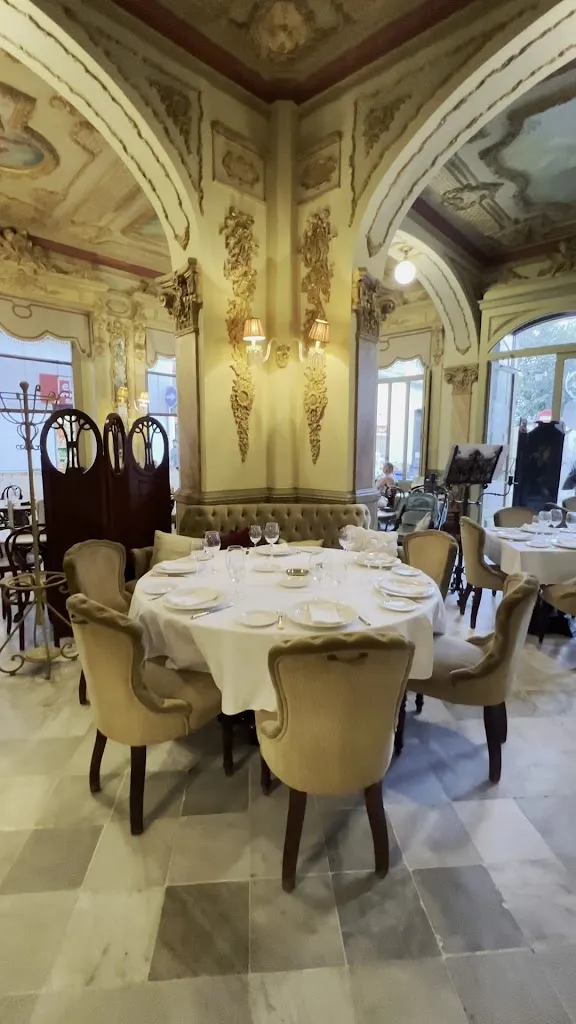 Restaurante Café Royalty - Restaurantes en Cádiz_Cadiz_slider_image_2