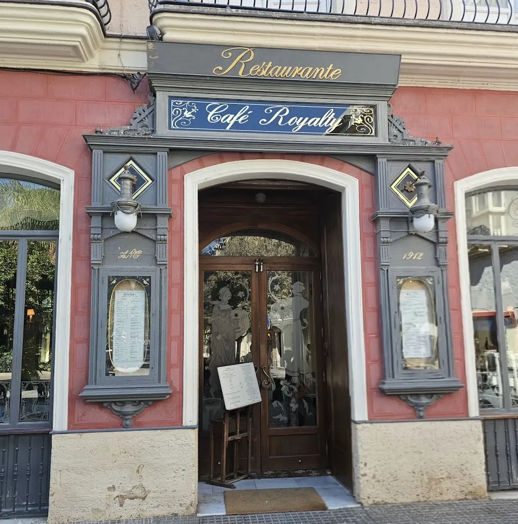 Restaurante Café Royalty - Restaurantes en Cádiz_Cadiz_slider_image_3