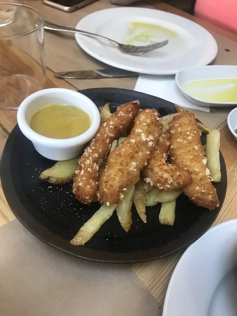 Nima Malayeri _Restaurante Arsenio Manila_Cadiz_review