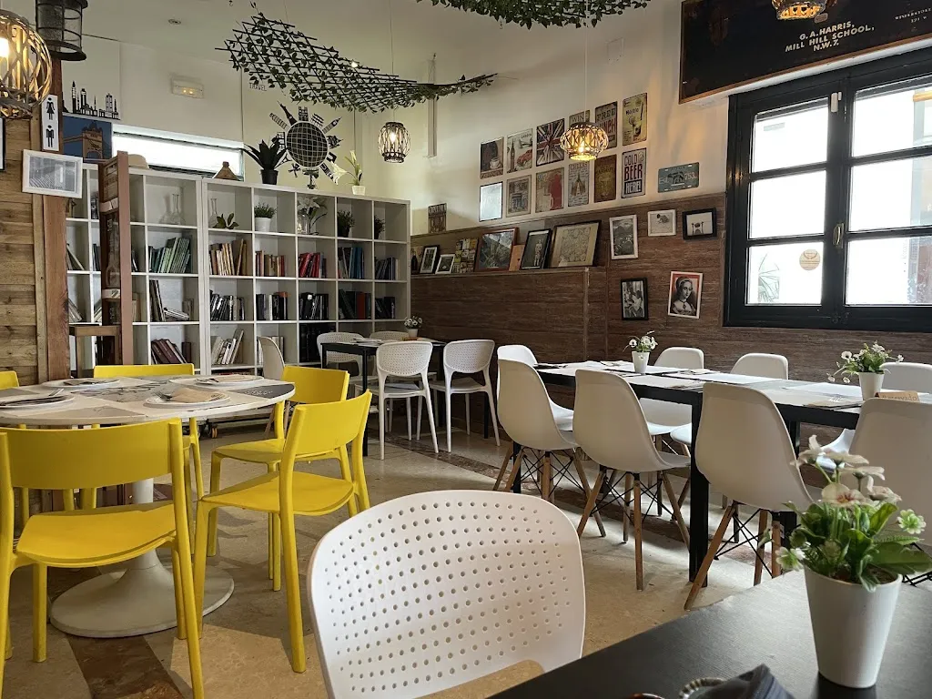 El Viajero del Merkao_Cadiz_slider_image_1