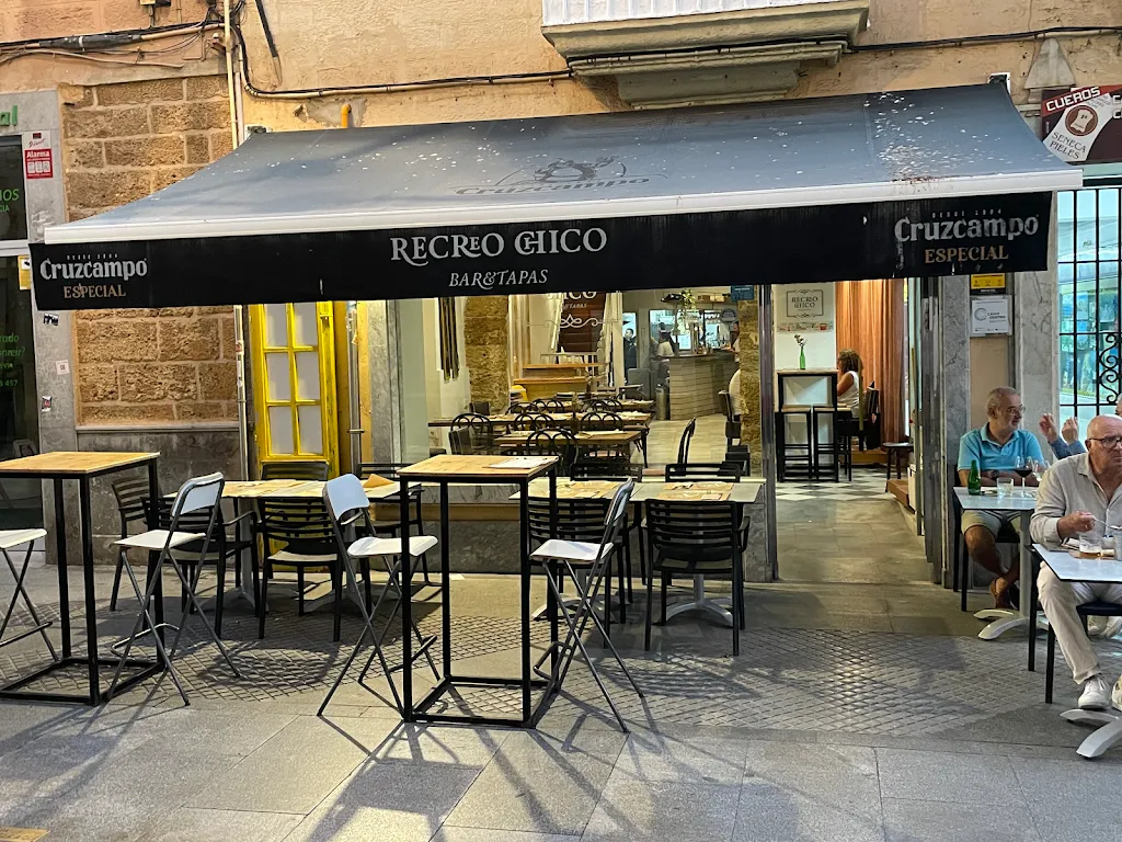 Bar Recreo Chico_Cadiz_slider_image_3
