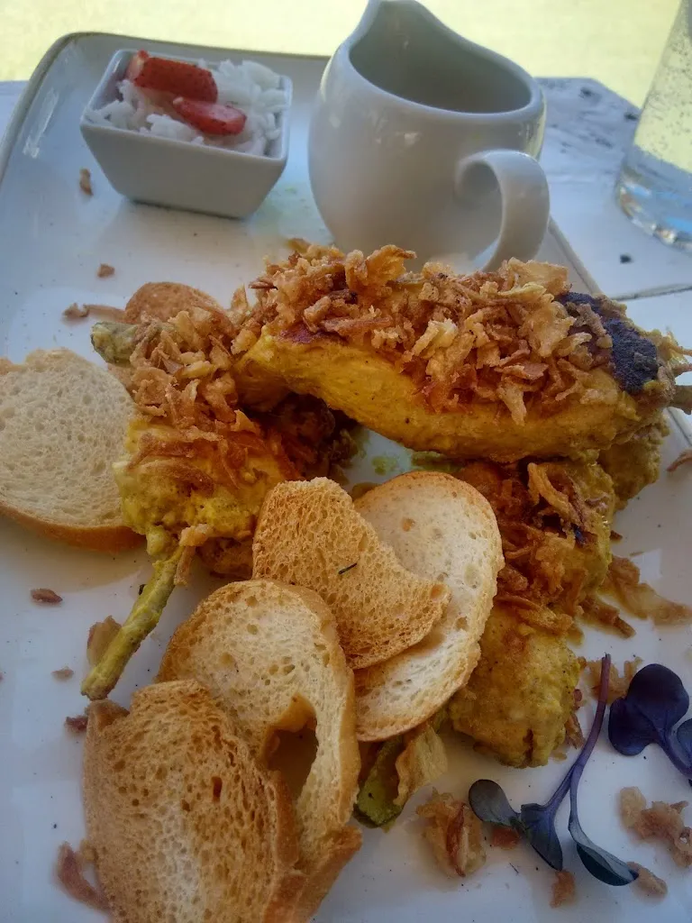 Ian Ainsworth_Chinini Beach_Chipiona_review