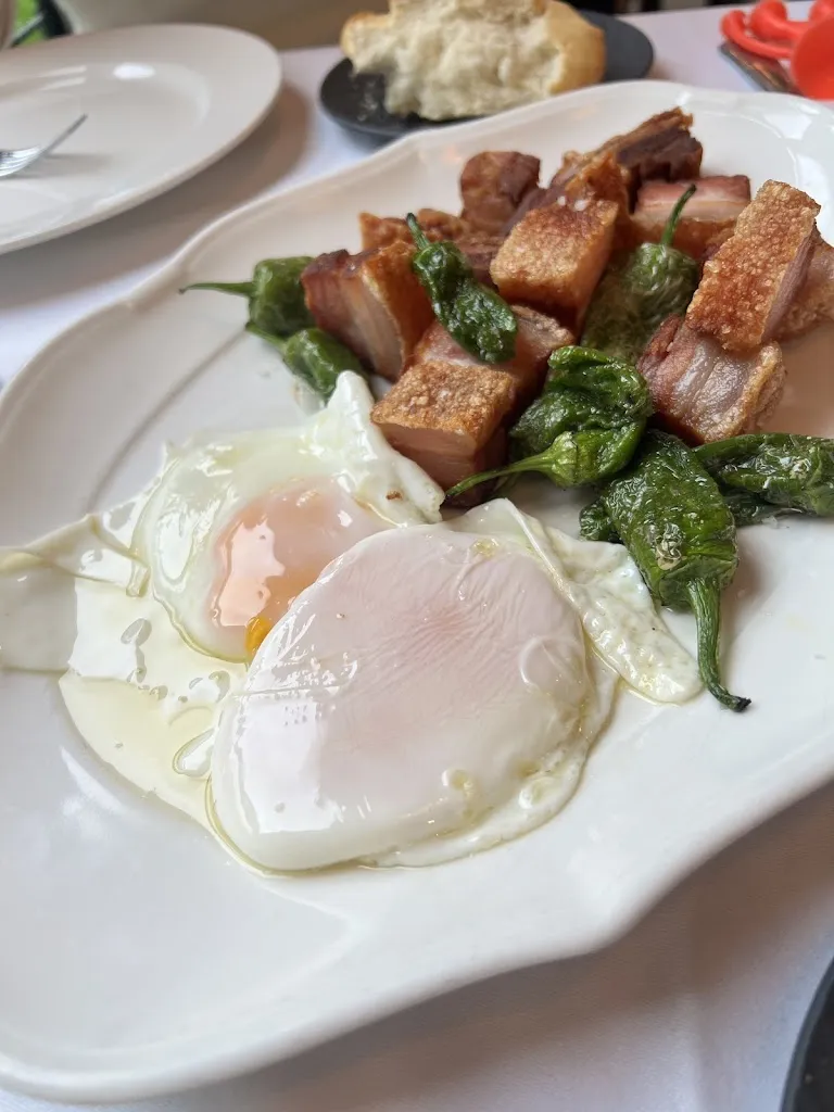 Paul McGuinness_La Tragantía Restaurant_Trazo_recensione