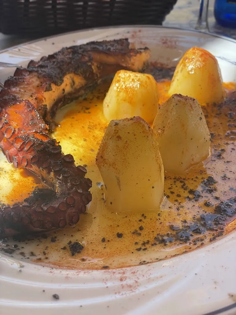 Gabriel Basco_Bar Restaurante Los Corrales_Chipiona_recensione