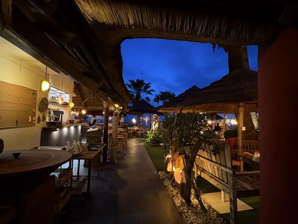 Ajedrez Beach Club - Casa al Mar restaurant in Chipiona