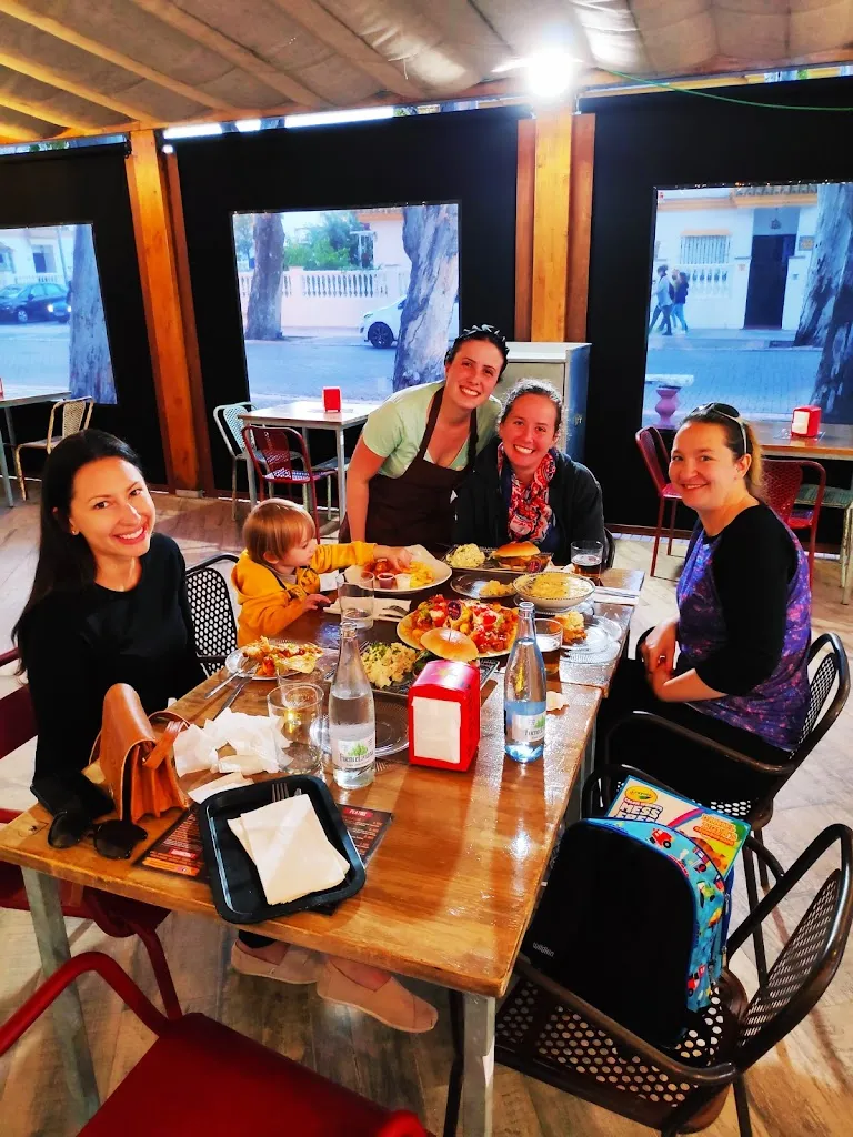 Cesare Ristorante Pizzeria_San Giovanni a Teduccio_slider_image_1