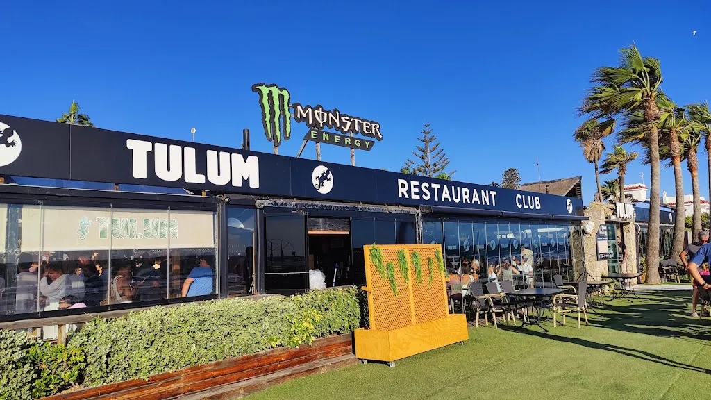 Tulum Club&Restaurant restaurant in Chipiona