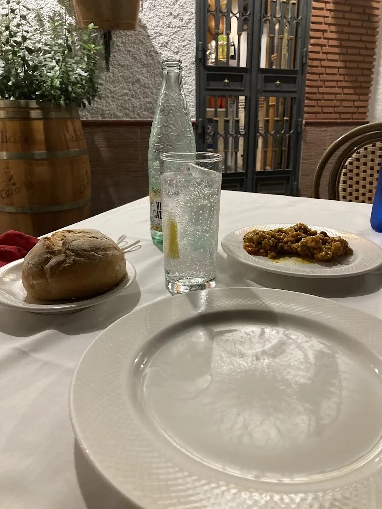 Juan Martin Maglione_Restaurante Cazorla_Trazo_review