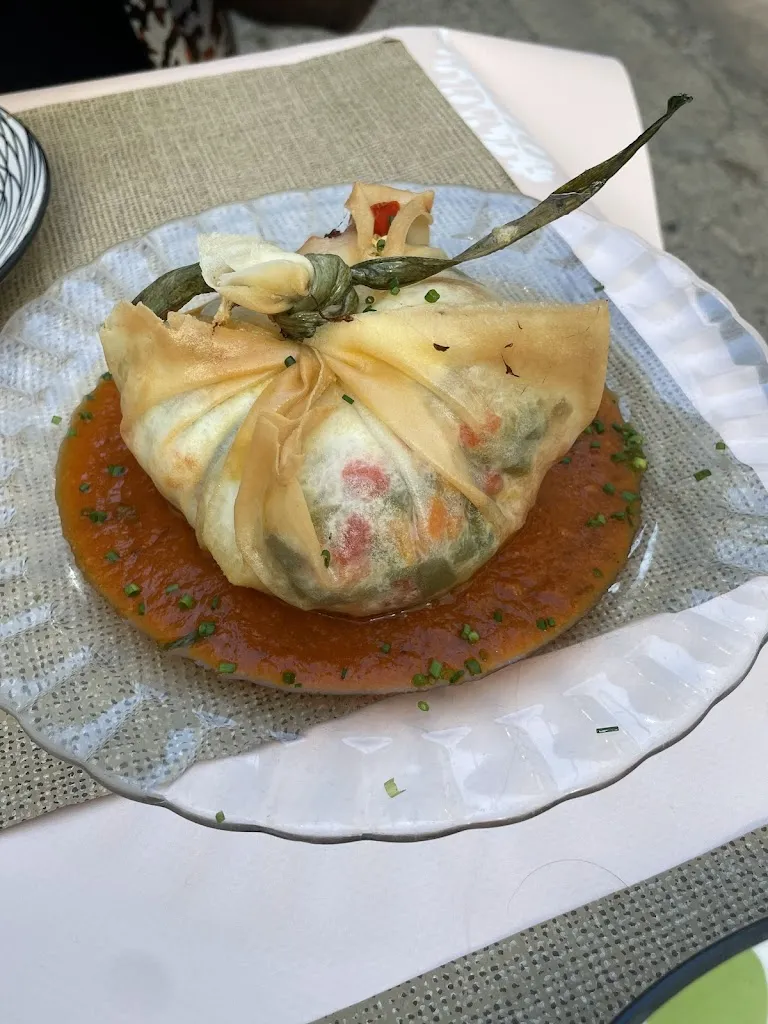 Emilia Todorova_La Cachorra Perdida_Conil de la Frontera_recensione