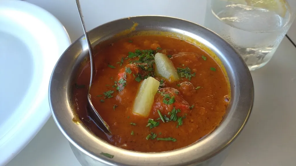 Viktor Kaposi_Restaurante Taj Mahal Conil_Conil de la Frontera_review