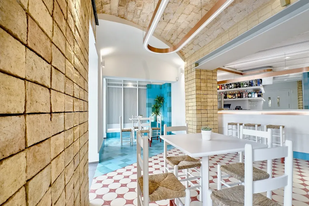 La Taberna de Las Quince Letras_Conil de la Frontera_slider_image_1