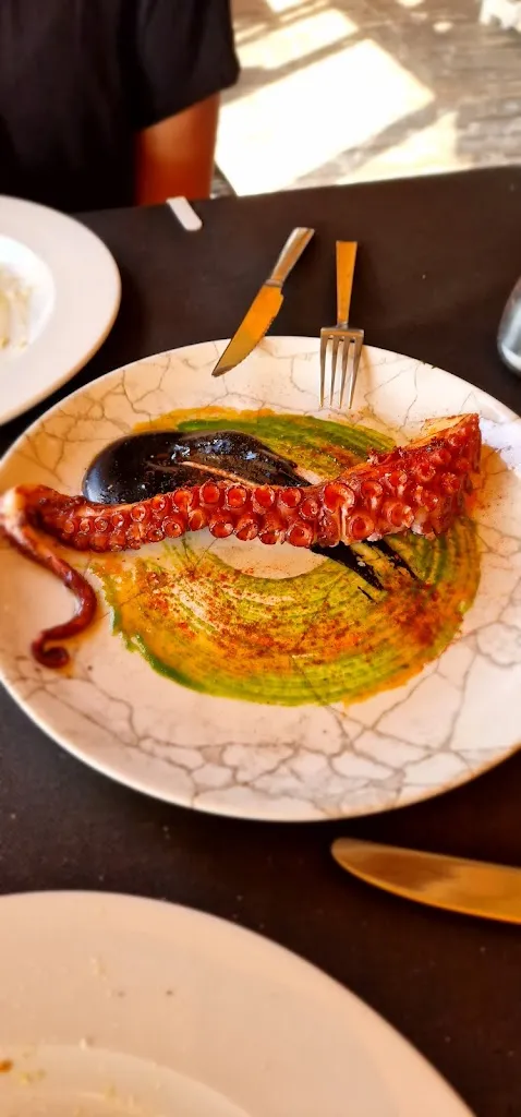 Menu_Restaurante La Ola_Conil de la Frontera_image_8