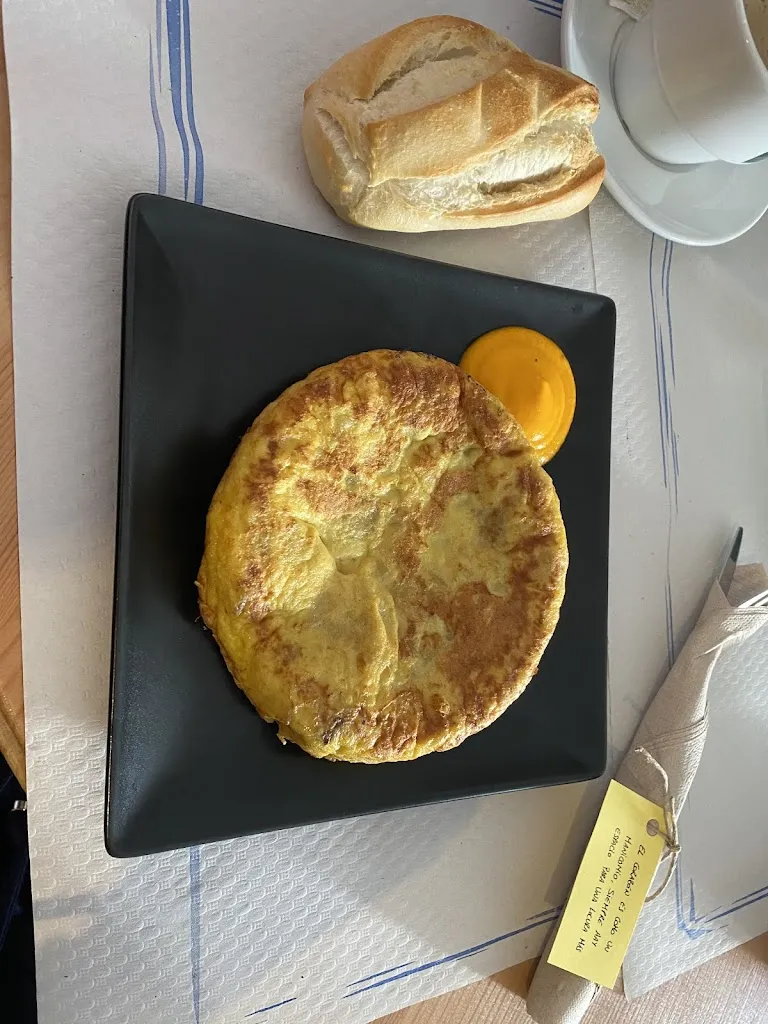 Magdalena Stanic_Bar Tómate Algo_Conil de la Frontera_review