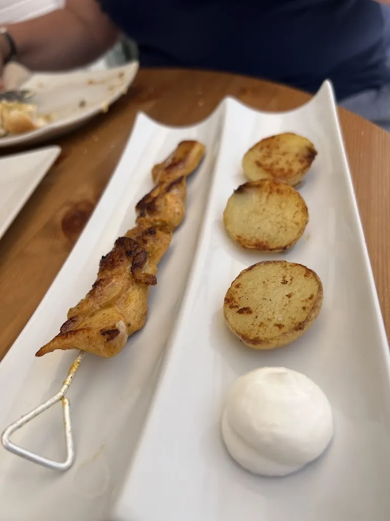 Ian Hawkes_Bar Tómate Algo_Conil de la Frontera_review