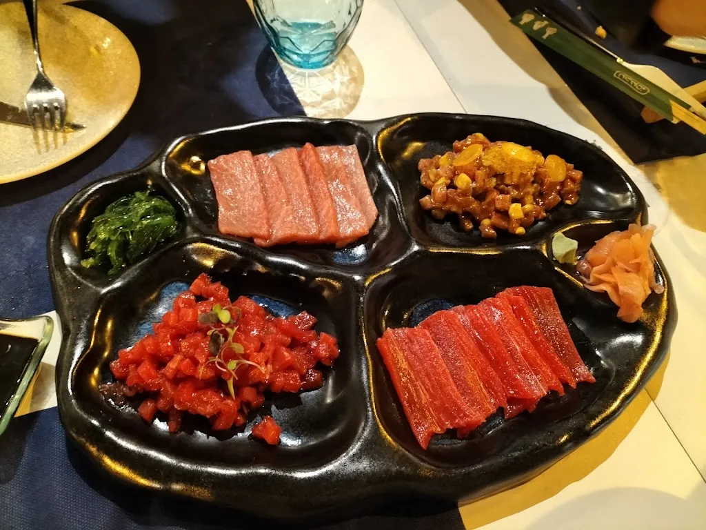 Sophie Hogg_Cooking Almadraba_Conil de la Frontera_review