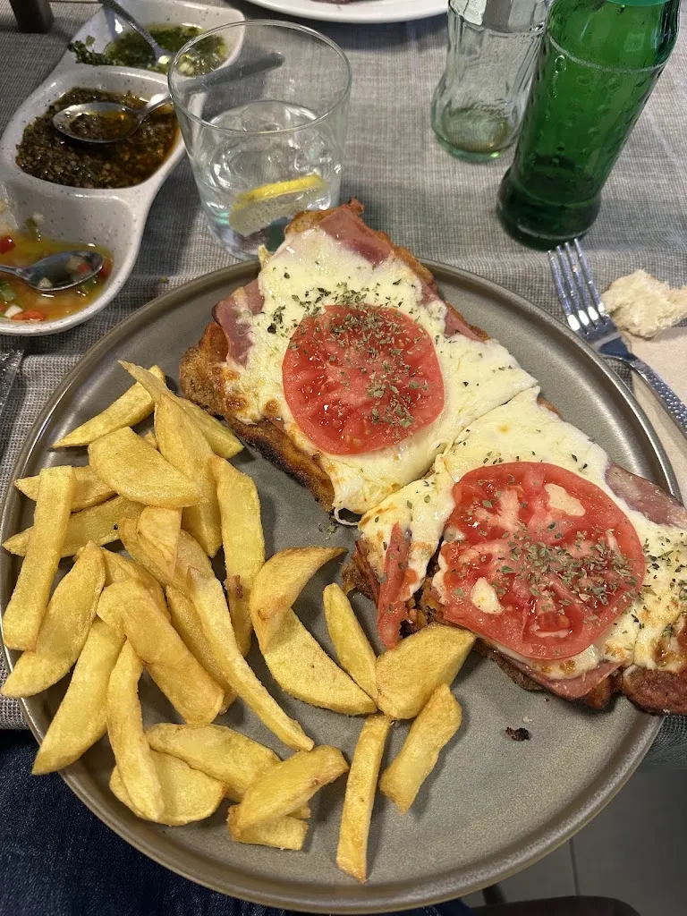 zoe_Tanguito Parrilla_Trazo_review