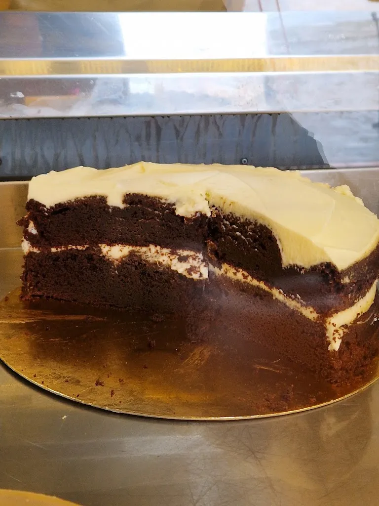 Roberto Ferrer_Cafetería-Pastelería Rotacapa_Grazalema_review