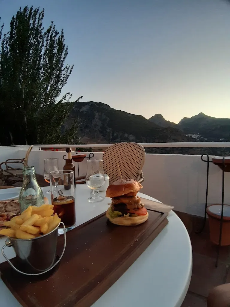 Restaurante de la Tierra_Grazalema_slider_image_3